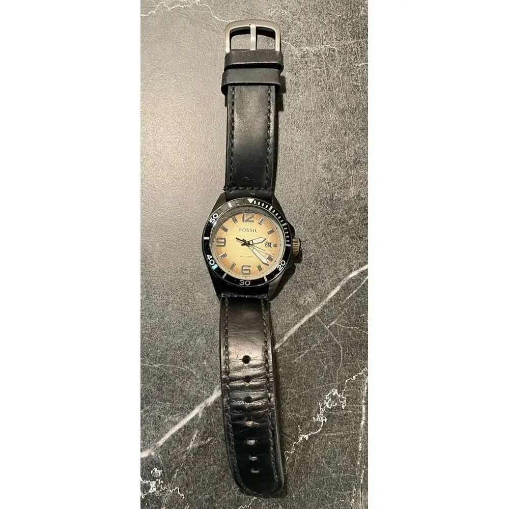 Fossil 42mm Mens Watch Vintage Style Dial and Thick Leather Band - New Battery